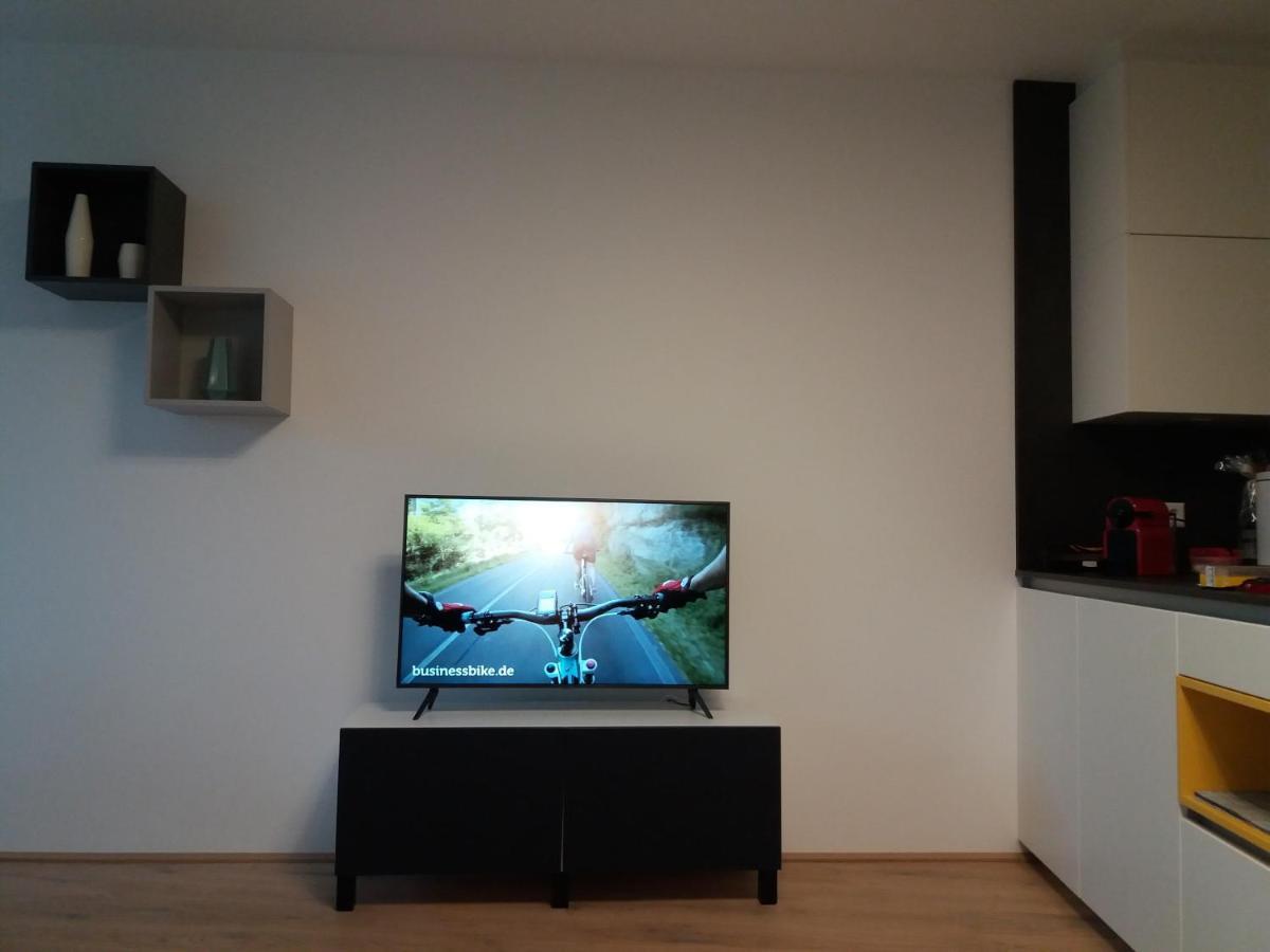 Top 5 Alpe Maritima - Traumhafte Ferienwohnung Mit Seeblick Und Bergkulisse Am Ossiacher See Annenheim Buitenkant foto